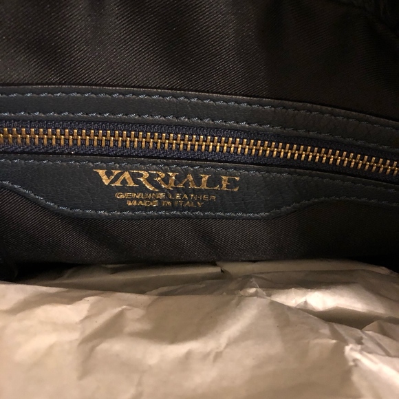 Midnight Blue Quilted Italian Leather Shoulder Bag - Picture 5 of 7